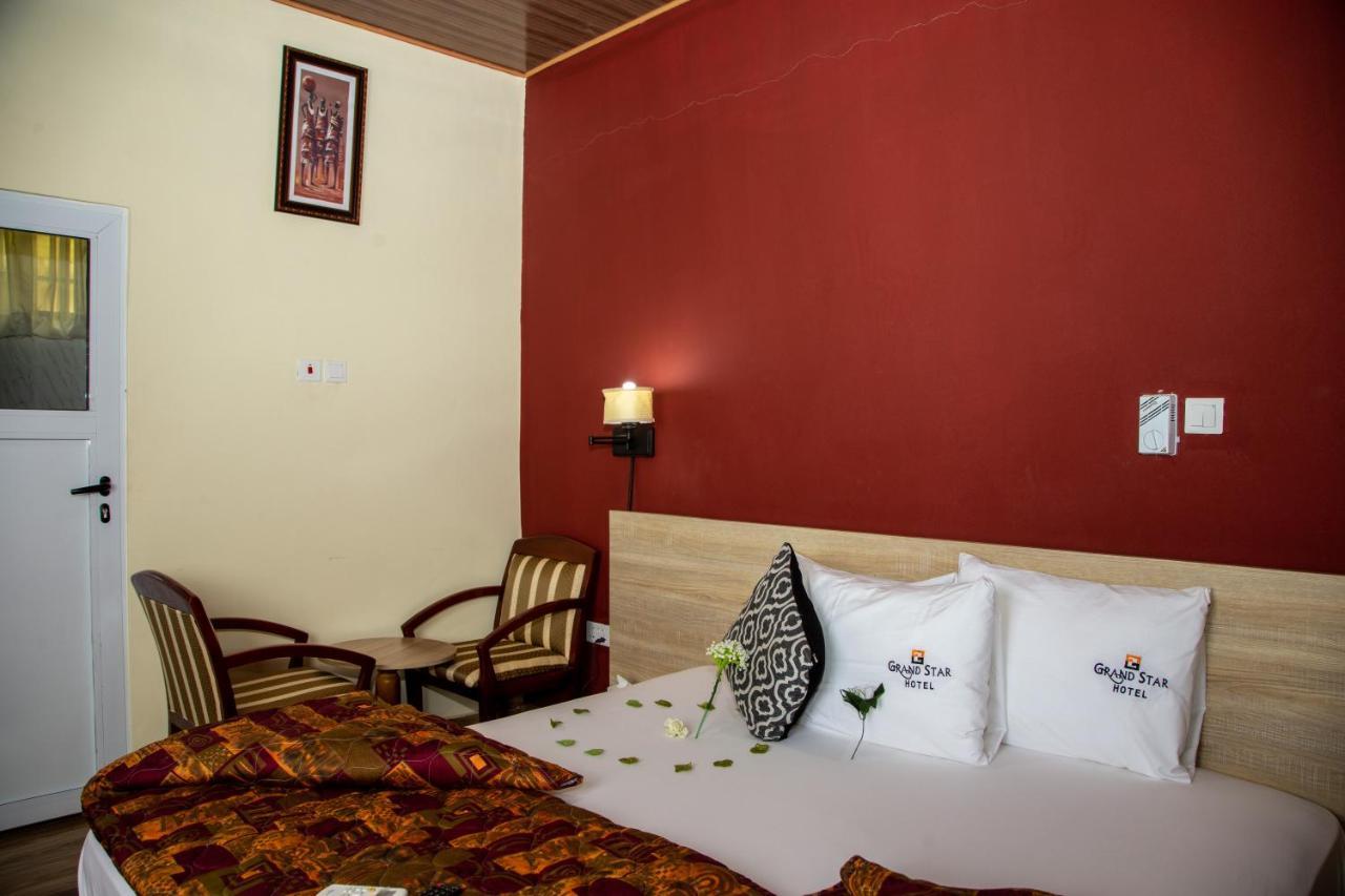 Grand Star Hotel North Legon Eksteriør bilde