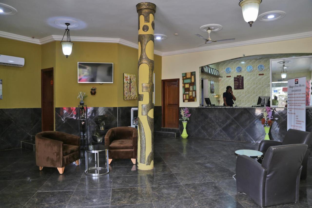 Grand Star Hotel North Legon Eksteriør bilde