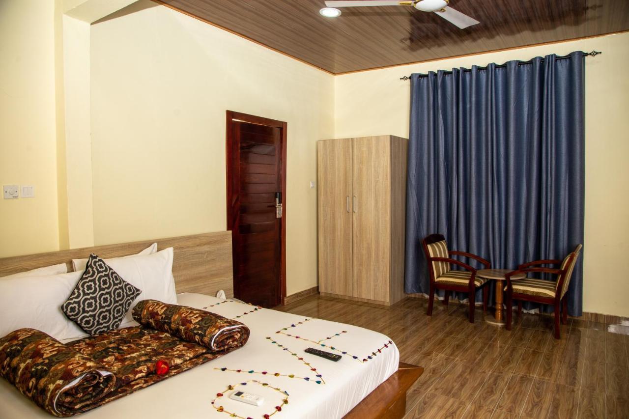 Grand Star Hotel North Legon Eksteriør bilde