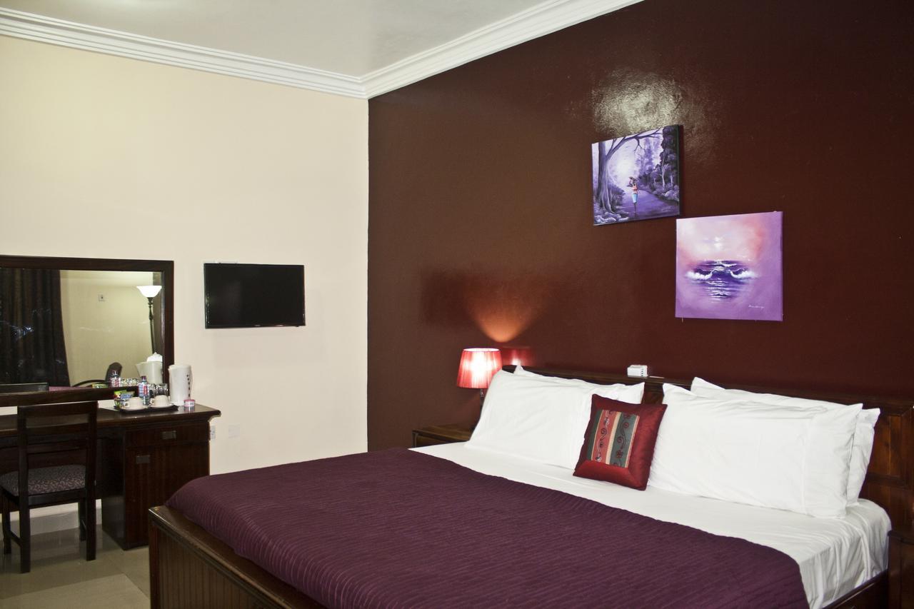 Grand Star Hotel North Legon Eksteriør bilde