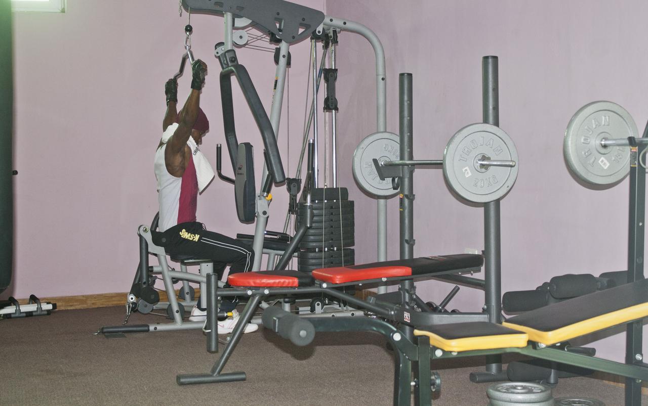 Grand Star Hotel North Legon Eksteriør bilde