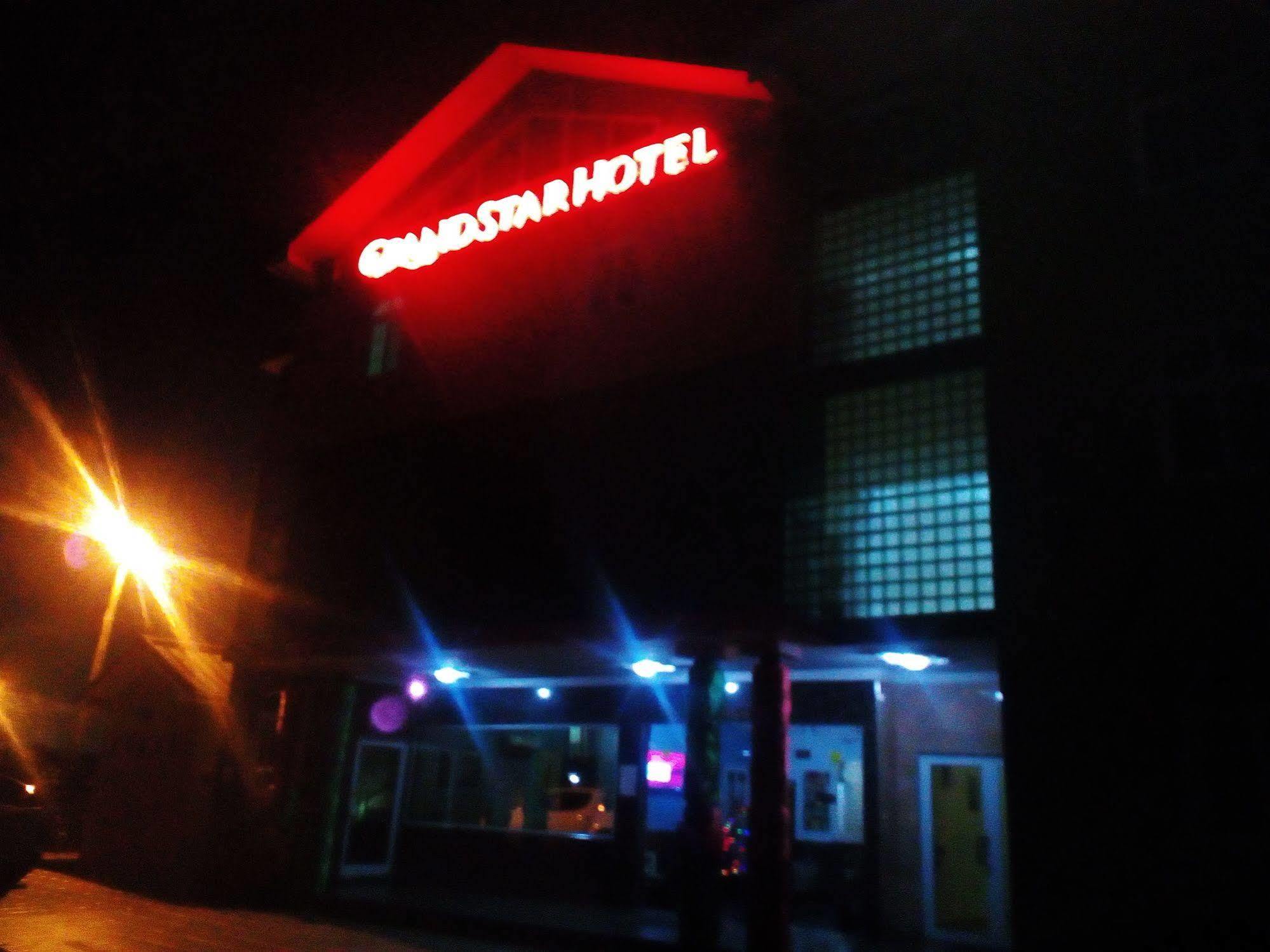 Grand Star Hotel North Legon Eksteriør bilde