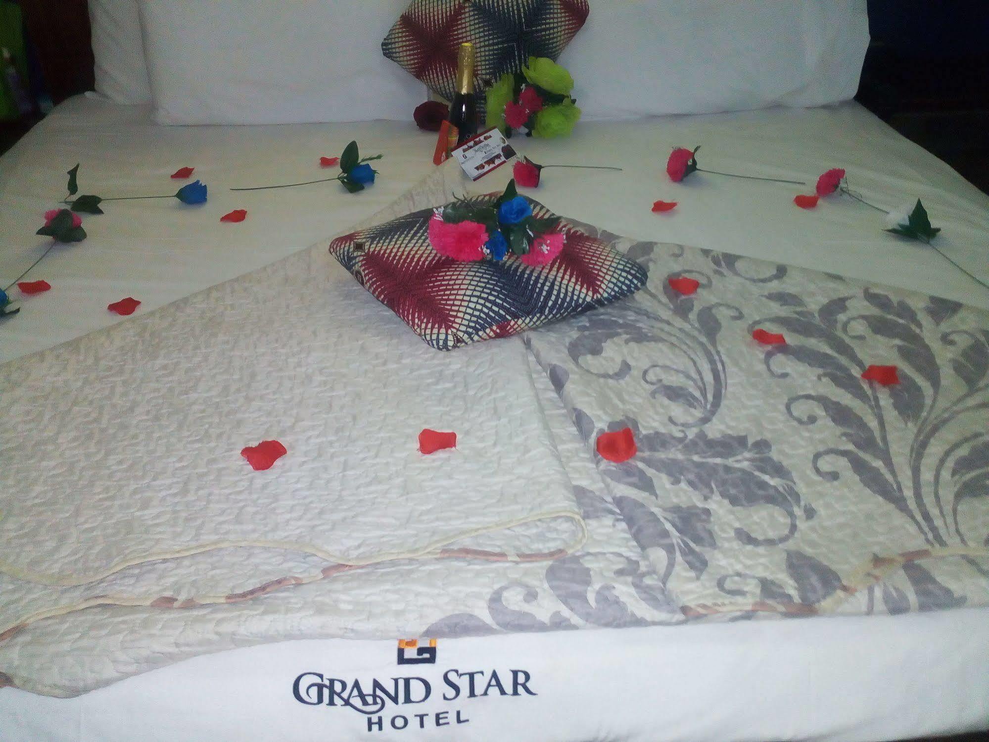 Grand Star Hotel North Legon Eksteriør bilde